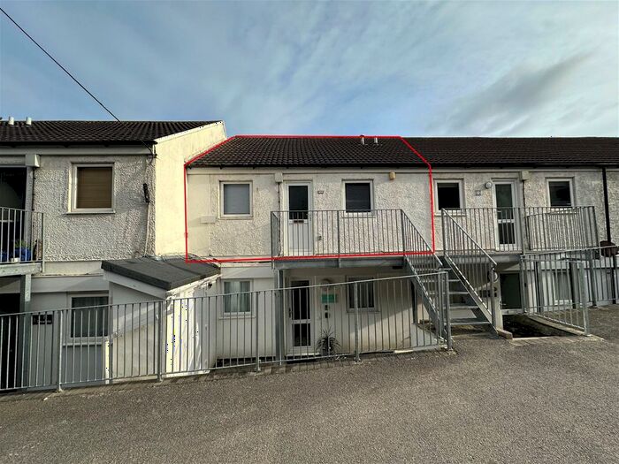 2 Bedroom Flat For Sale In Beachview Apartments, Porthtowan, Truro, TR4
