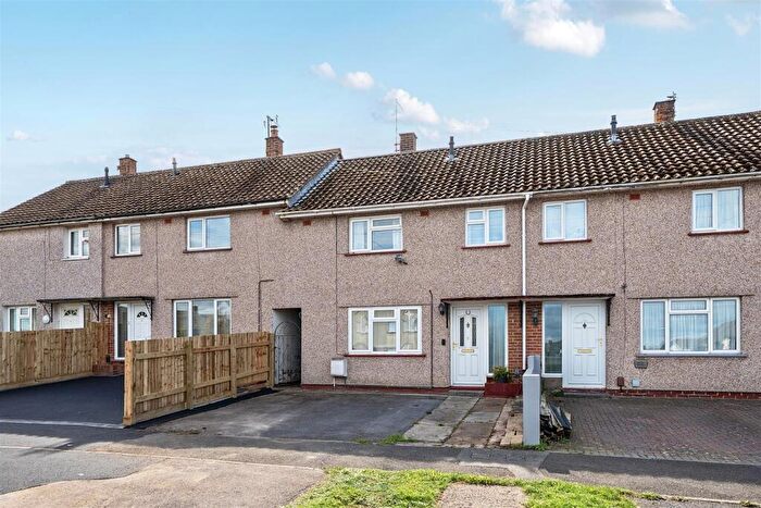 3 Bedroom Terraced House For Sale In Queens Road, Keynsham, Bristol, BS31