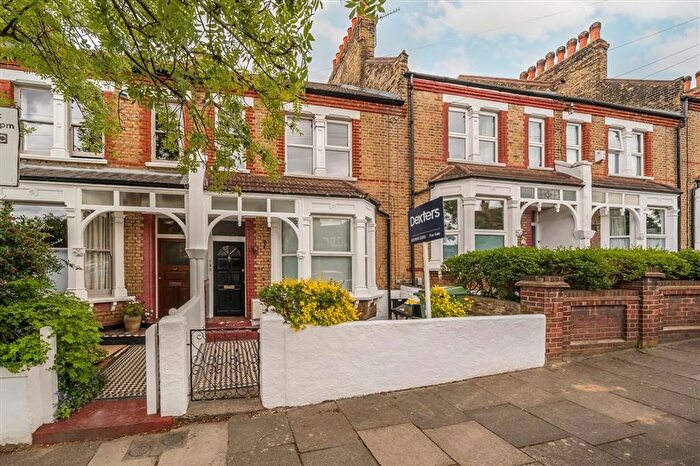 2 Bedroom Maisonette To Rent In Priolo Road, Charlton, SE7