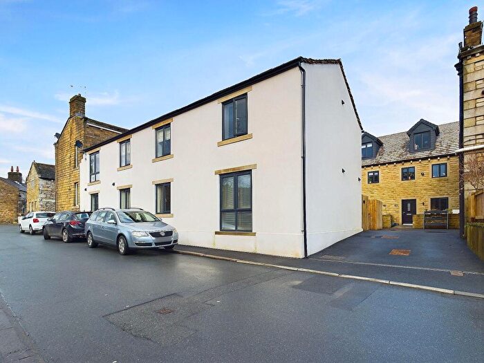 2 Bedroom Flat To Rent In Old Beckside Works, Silsden, BD20