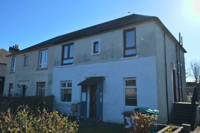 2 Bedroom Flat To Rent In Blairwood Terrace, Oakley, Fife, KY12