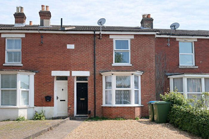 3 Bedroom Terraced House To Rent In Firgrove Road, Freemantle, SO15