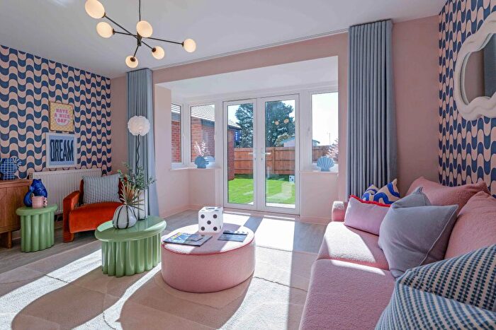 4 Bedroom Detached House For Sale In Barrington Road, Off Shaftesbury Avenue, Goring-by-Sea, West Sussex, BN12