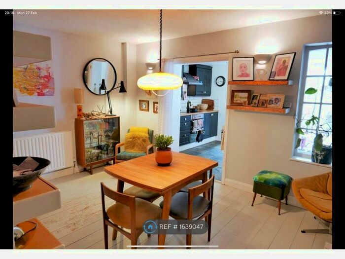 3 Bedroom End Of Terrace House To Rent In Wessington Avenue, Calne, SN11