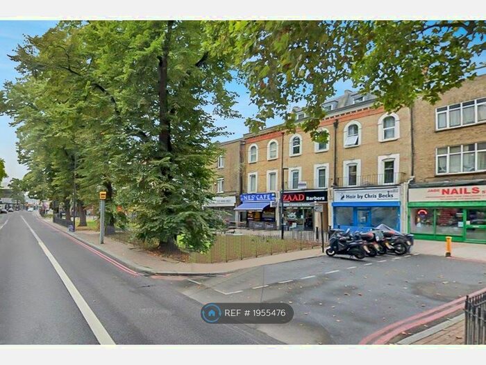 Studio To Rent In Catford, London, SE6