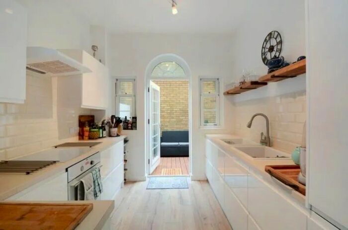 2 Bedroom Flat To Rent In Rotherhithe St, Tower Hamlet, SE16