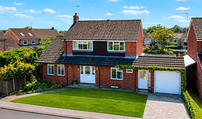 4 Bedroom Detached House For Sale In Leverstock Green, Hemel Hempstead, HP3
