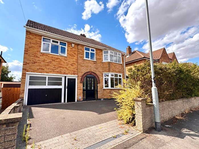 4 Bedroom Detached House For Sale In Balmoral Road, Melton Mowbray, LE13