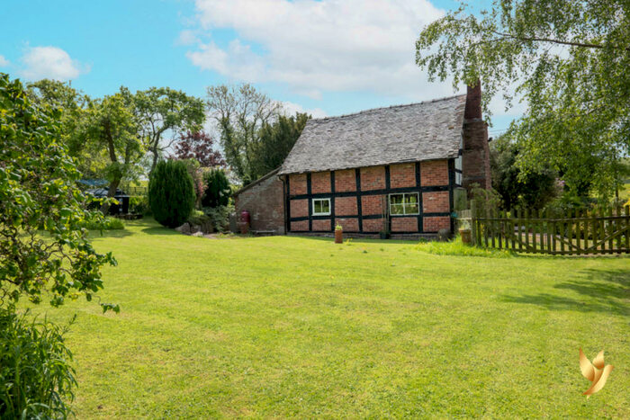 2 Bedroom Country House For Sale In Carpenter's Cottage, Hatfield Lane, Hatfield, Leominster, HR6