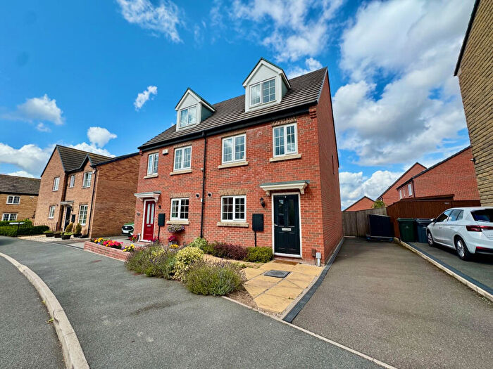 3 Bedroom Semi Detached House For Sale In College Fields, Barnsley, S70
