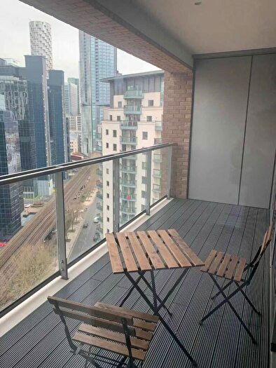 1 Bedroom Flat For Sale In East Ferry Road, London, E14