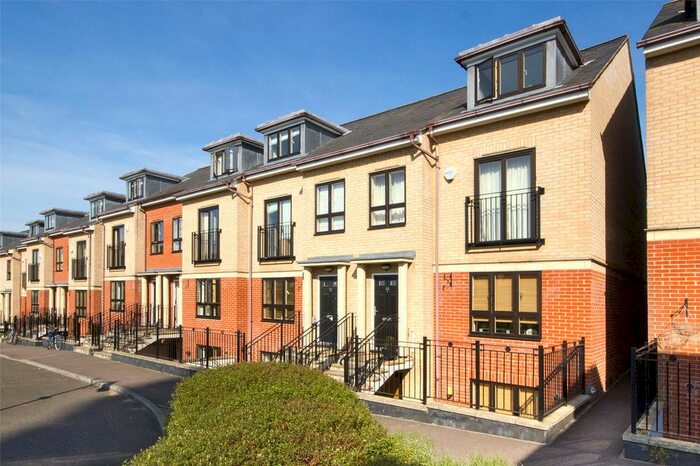 4 Bedroom Semi-Detached House To Rent In St Bartholomews Court, Riverside, Cambridge, CB5