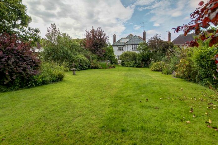 5 Bedroom Detached House To Rent In Rydon Lane, Exeter, EX2