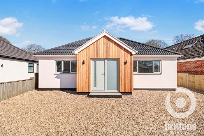 3 Bedroom Detached Bungalow For Sale In Woodside Close, Dersingham, King's Lynn, PE31