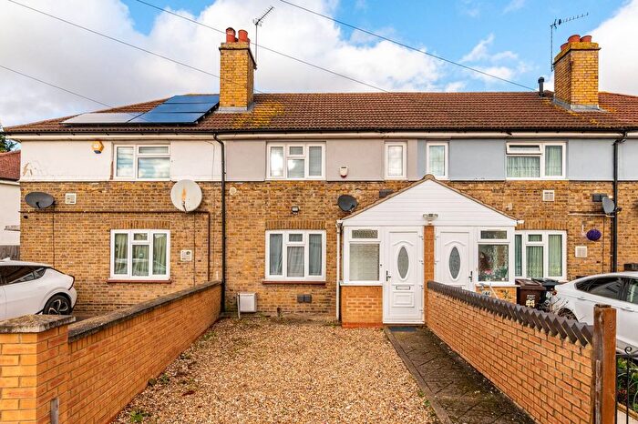 2 Bedroom Terraced House To Rent In Charter Crescent, Hounslow, TW4