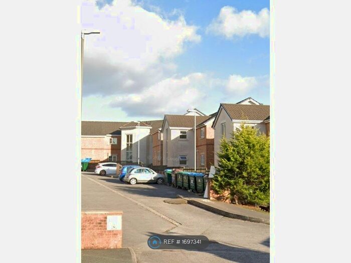 2 Bedroom Flat To Rent In Derbyshire, Derbyshire, SK17