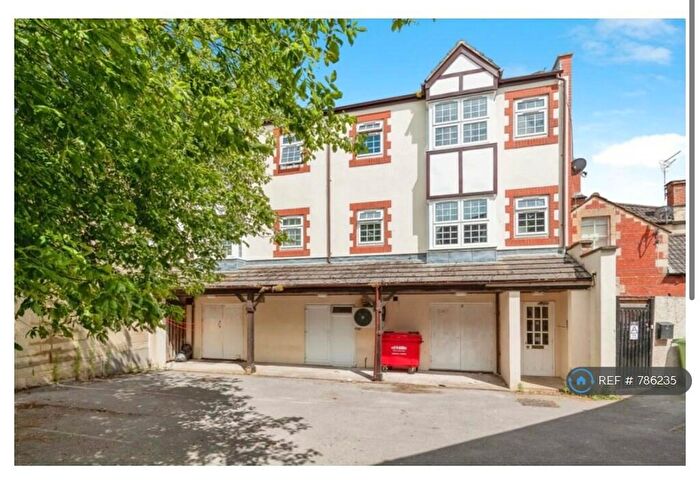 1 Bedroom Flat To Rent In Perretts Court, Melksham, SN12