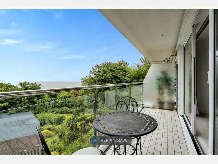 2 Bedroom Flat To Rent In Langland, Swansea, SA3