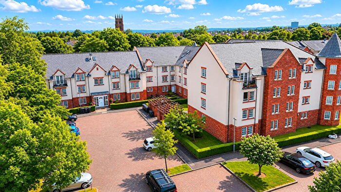 2 Bedroom Flat For Sale In The Fairways, Bothwell, Glasgow, G71