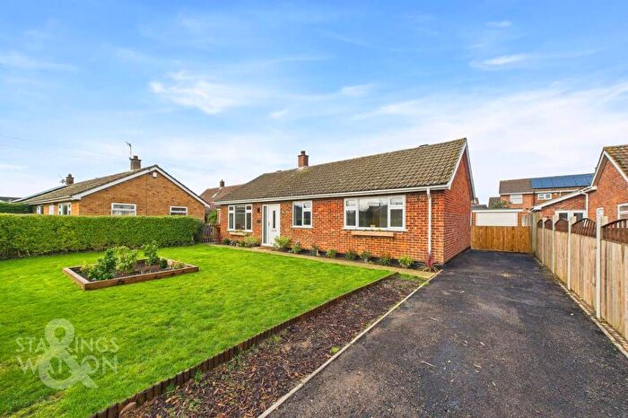 3 Bedroom Detached Bungalow For Sale In Arlington Gardens, Attleborough, Wymondham, NR17