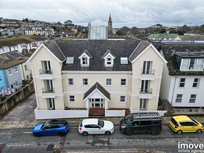 2 Bedroom Flat For Sale In Royal Court, Bedford Road, Torquay, TQ1