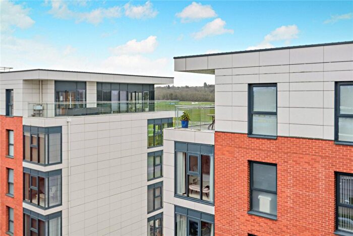 1 Bedroom Apartment For Sale In Kingman Way, Newbury, Berkshire, RG14