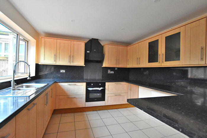 4 Bedroom Semi-Detached House To Rent In Hereward Way, Braintree, Essex, CM7