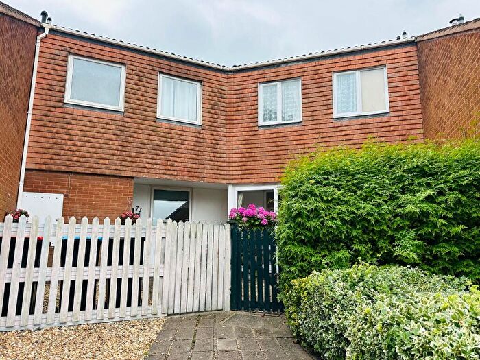 3 Bedroom Terraced House For Sale In Walshs Manor, Milton Keynes, Buckinghamshire, MK14