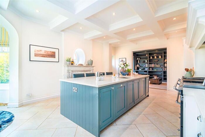 9 Bedroom Detached House For Sale In Bembridge, PO35