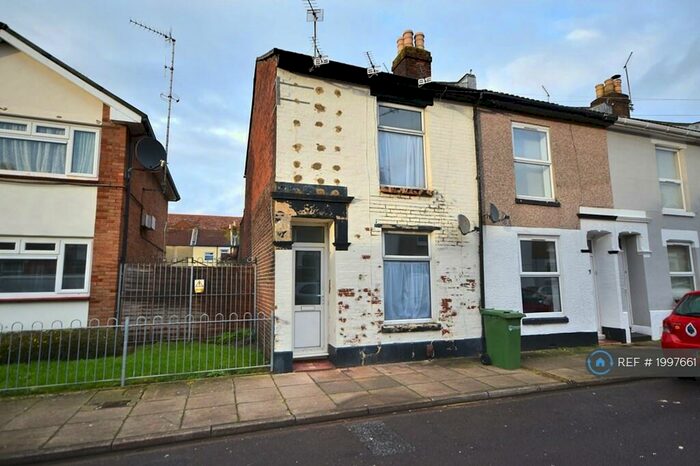 2 Bedroom End Of Terrace House To Rent In Purbrook Road, Portsmouth, PO1