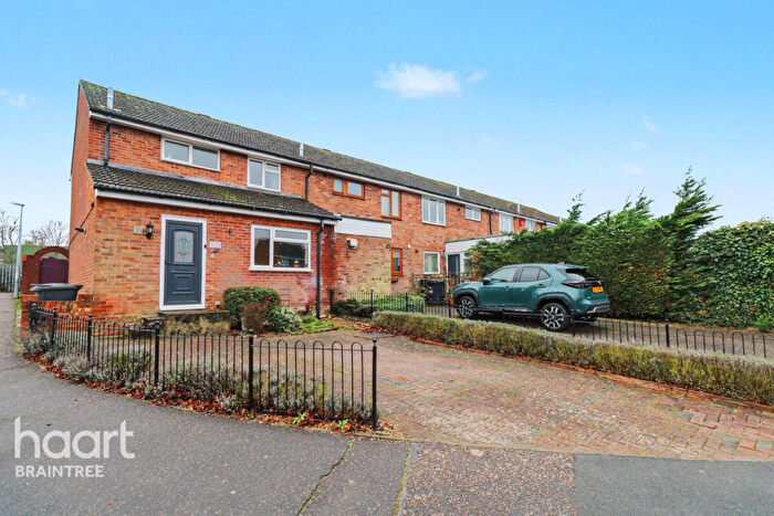3 Bedroom End Of Terrace House For Sale In Lister Road, Braintree, CM7