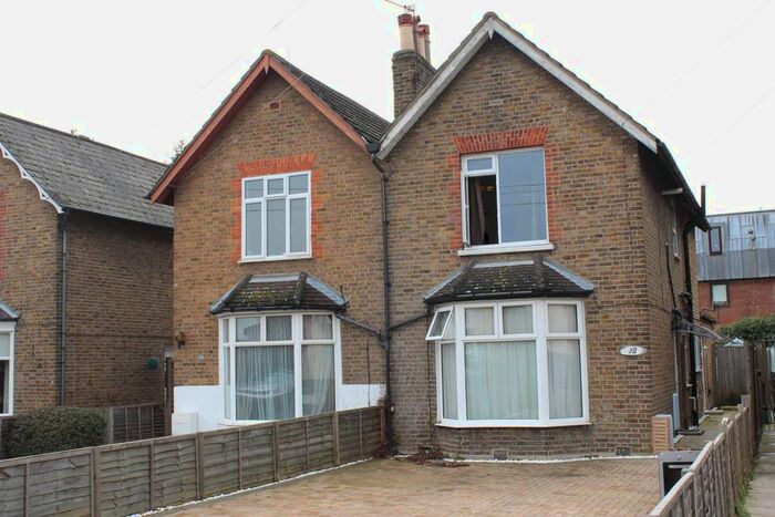 3 Bedroom Semi-Detached House To Rent In The Grove, Egham, TW20