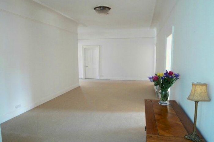 4 Bedroom Flat To Rent In West Kirby, Wirral CH48