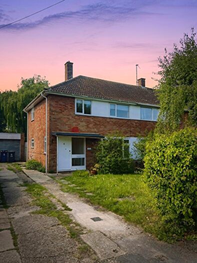 2 Bedroom Semi-Detached House To Rent In Northfield, Girton, CB3
