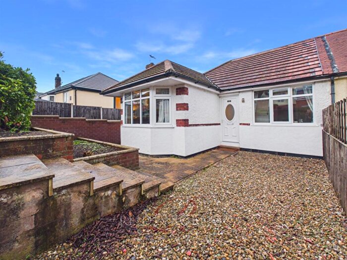 3 Bedroom Semi-Detached Bungalow For Sale In Park Drive, Carmel, CH8