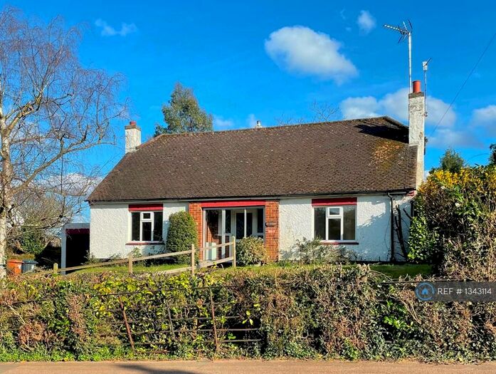 4 Bedroom Detached House To Rent In Walton Road, Ware, SG12