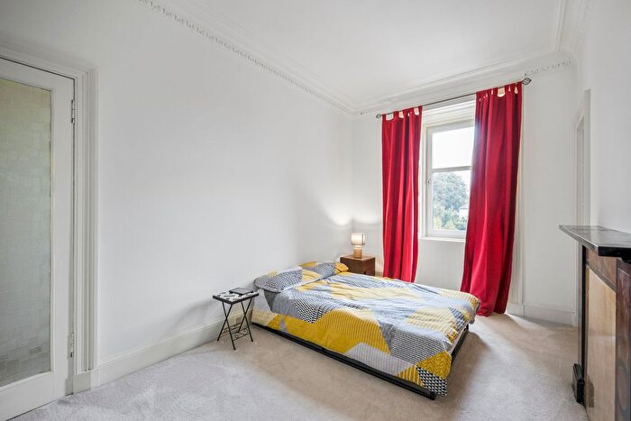 2 Bedroom Flat For Sale In (), Murrayfield Place, Murrayfield, Edinburgh, EH12