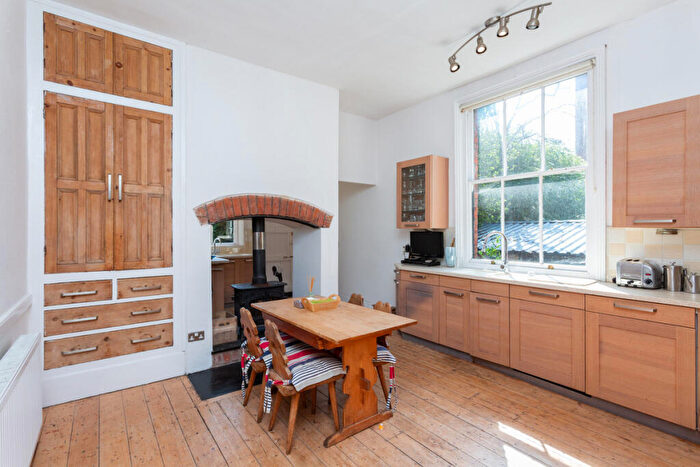 5 Bedroom Semi Detached House For Sale In Garstang Road, Fulwood, PR2