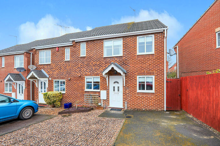 2 Bedroom End Of Terrace House To Rent In Rowley Close, Swadlincote, Derbyshire, DE11