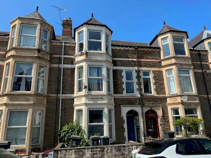 2 Bedroom Flat To Rent In Claude Road, Cardiff, CF24