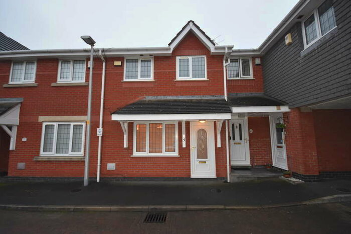 3 Bedroom Terraced House To Rent In Somerset Avenue, Blackpool, FY1