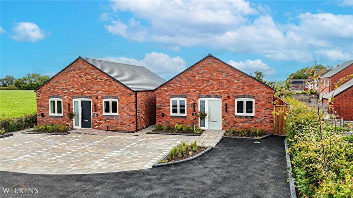 2 Bedroom Bungalow For Sale In Little Warton Road, Warton, Tamworth, Warwickshire, B79