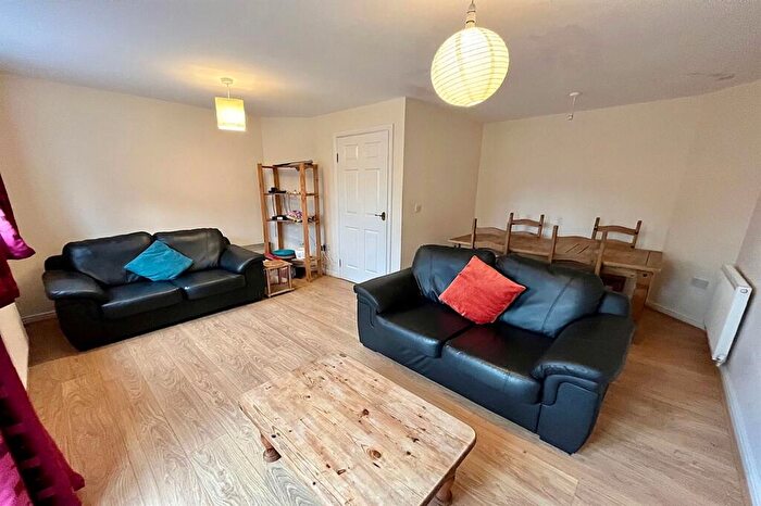 3 Bedroom Terraced House For Sale In Yew Tree Road, Fallowfield, M14