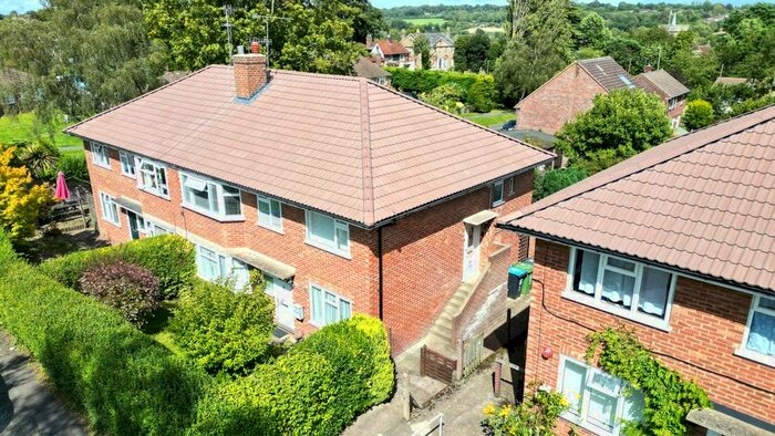 2 Bedroom Flat To Rent In Meadow Way, Kings Langley, Hertfordshire, WD4