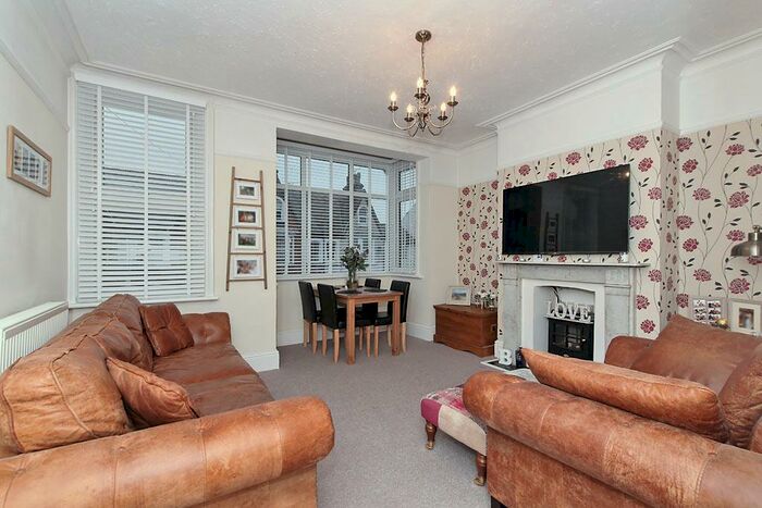 1 Bedroom Apartment To Rent In Mortimer Street, Herne Bay, Kent, CT6