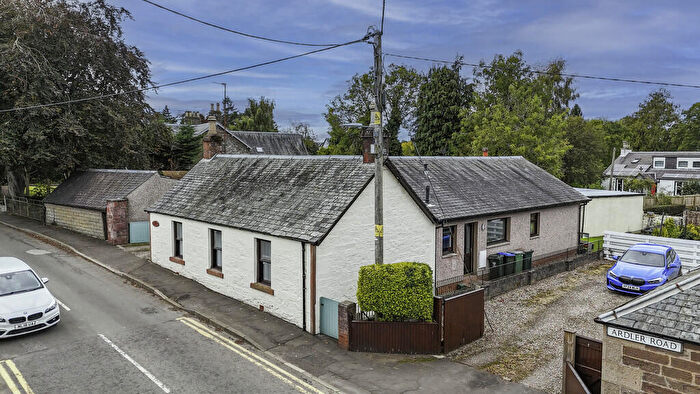 3 Bedroom Detached Bungalow For Sale In Ardler Road, Meigle, Blairgowrie, PH12