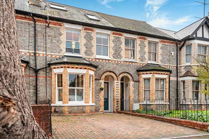 4 Bedroom Terraced House For Sale In Erleigh Road, Reading, RG1