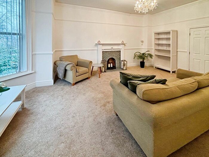 1 Bedroom Flat To Rent In Palatine Road, Manchester, Greater Manchester, M20