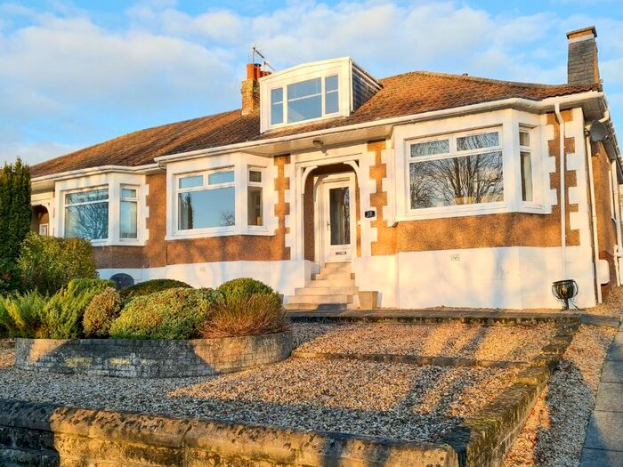 4 Bedroom Semi-Detached House To Rent In Strathclyde Road, Motherwell, North Lanarkshire ML1