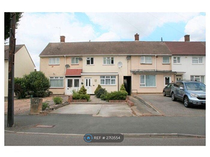 3 Bedroom Terraced House To Rent In Cricklade Avenue, Romford, RM3